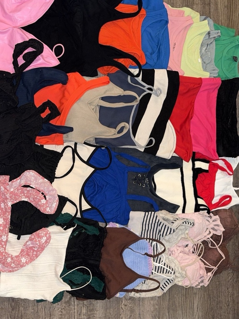 HUGE CROPPED TANK/TUBE TOP/BODYSUIT BUNDLE 💌